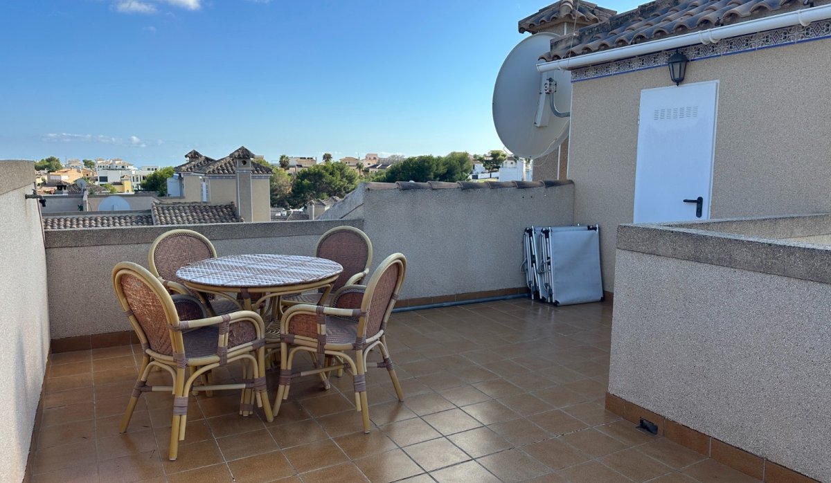 Revente - Villa - Orihuela Costa - Villamartín