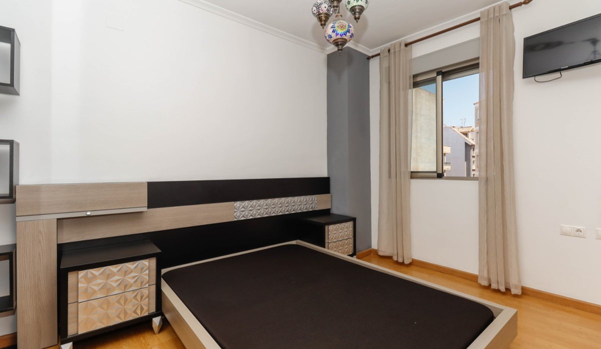 Revente - Appartement - Torrevieja - Center