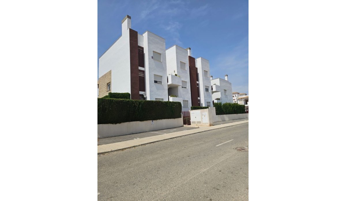 Revente - Appartement - Orihuela Costa - Punta Prima