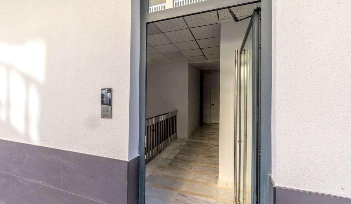 Revente - Appartement - Torrevieja - Playa del Cura