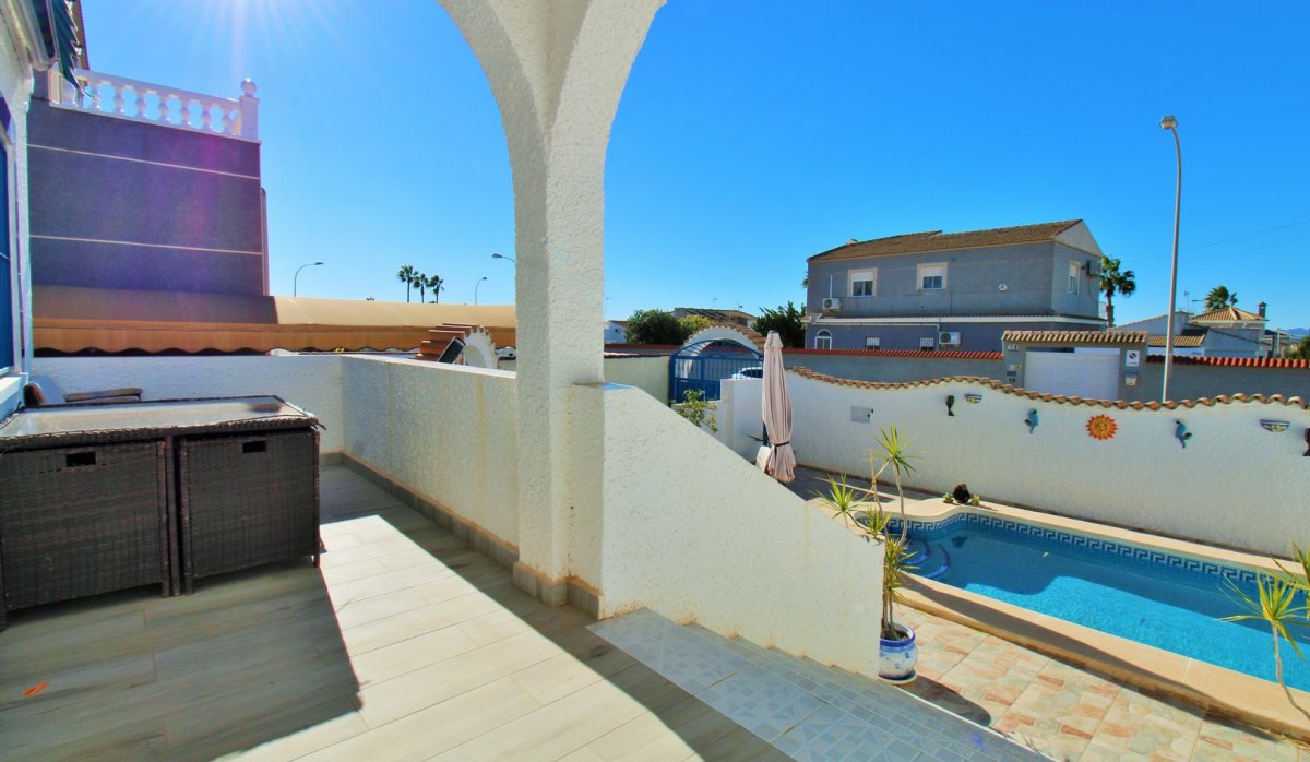 Revente - Villa - Torrevieja - El Chaparral