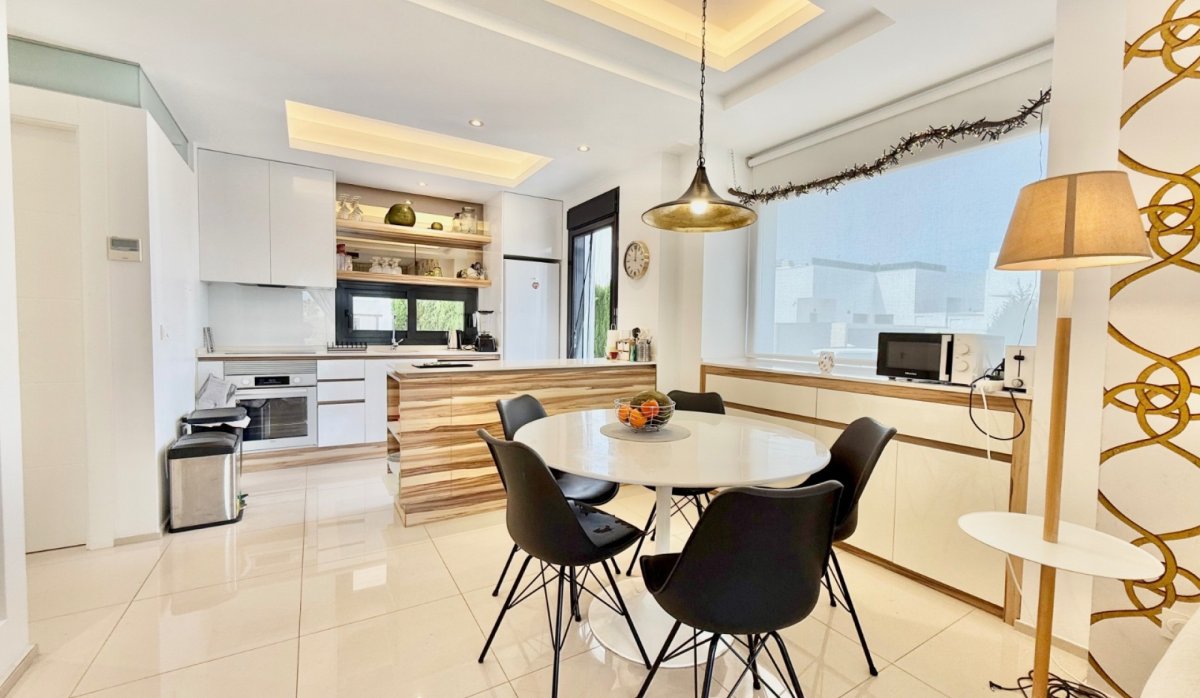 Revente - Maison de ville - Ciudad quesada - Lo Marabú