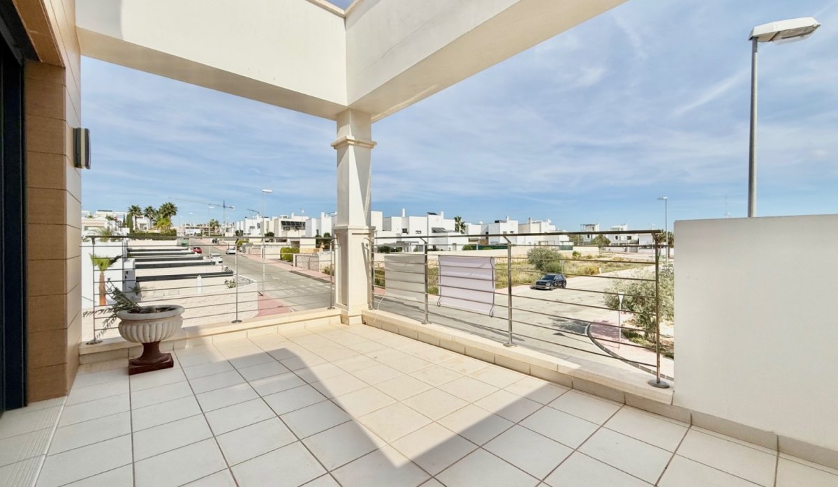 Revente - Maison de ville - Ciudad quesada - Lo Marabú