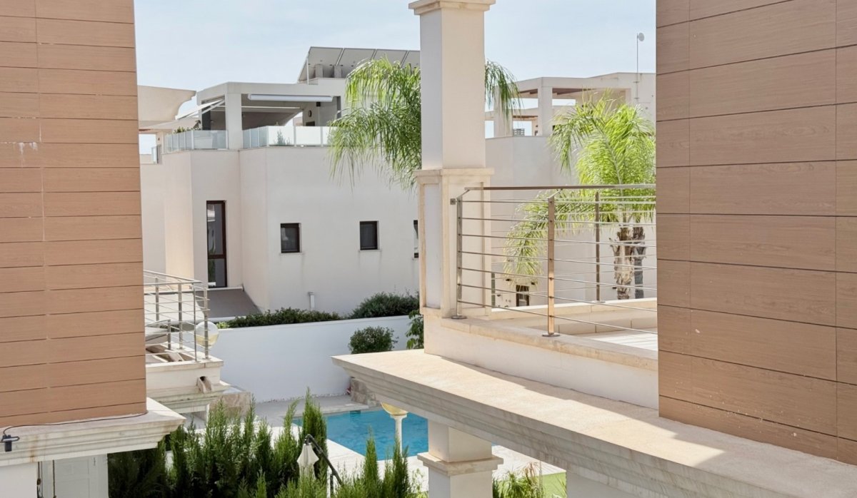 Revente - Maison de ville - Ciudad quesada - Lo Marabú