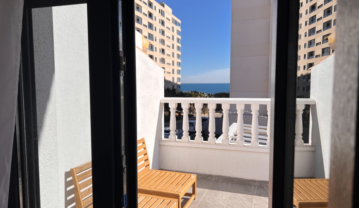 Revente - Maison de ville - Orihuela Costa - Punta Prima