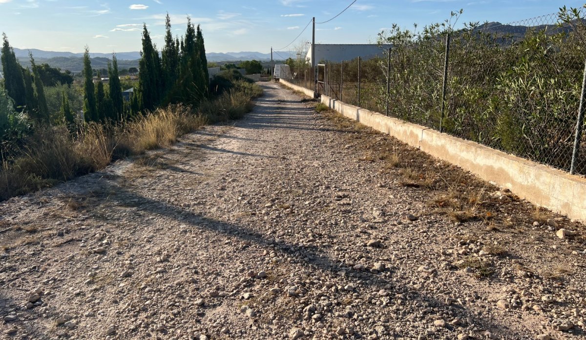 Resale - Villa - Sax