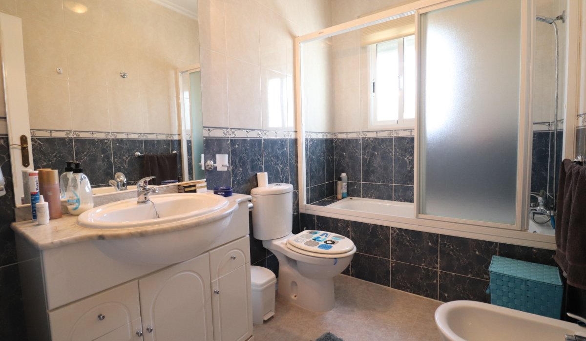 Revente - Villa - Catral