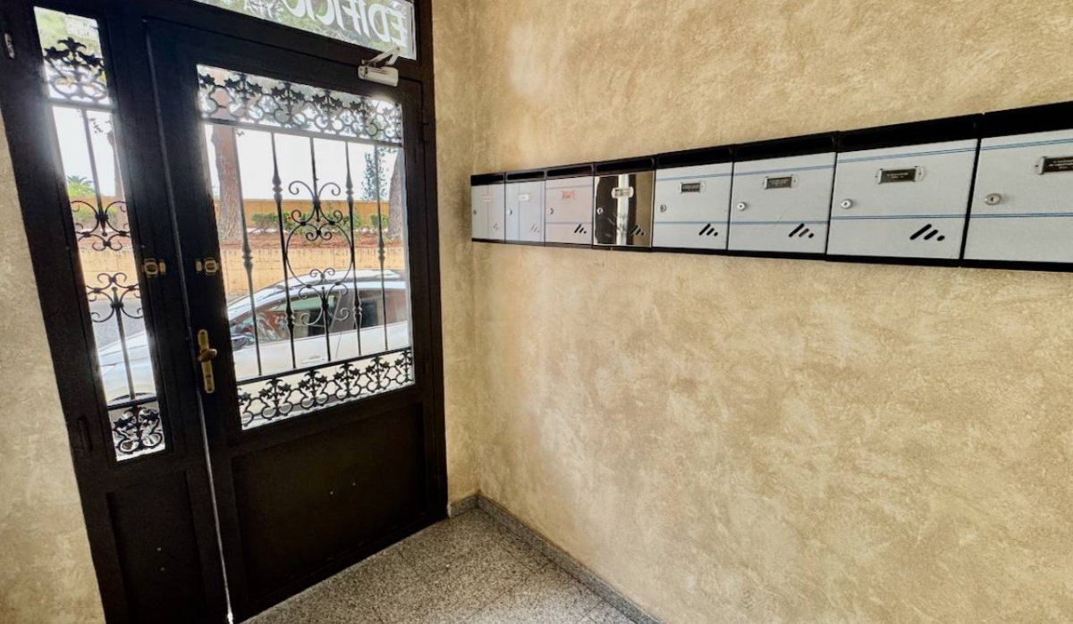 Resale - Apartment / flat - Formentera del Segura