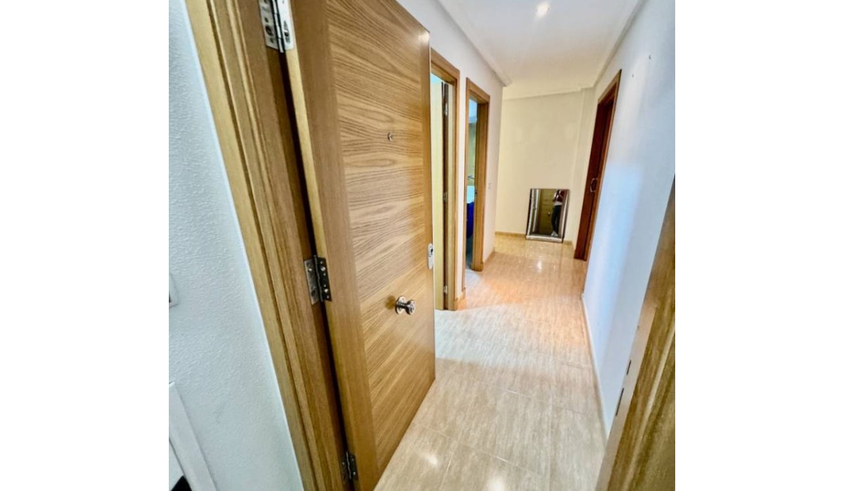 Resale - Apartment / flat - Formentera del Segura