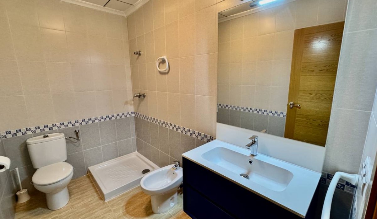 Resale - Apartment / flat - Formentera del Segura