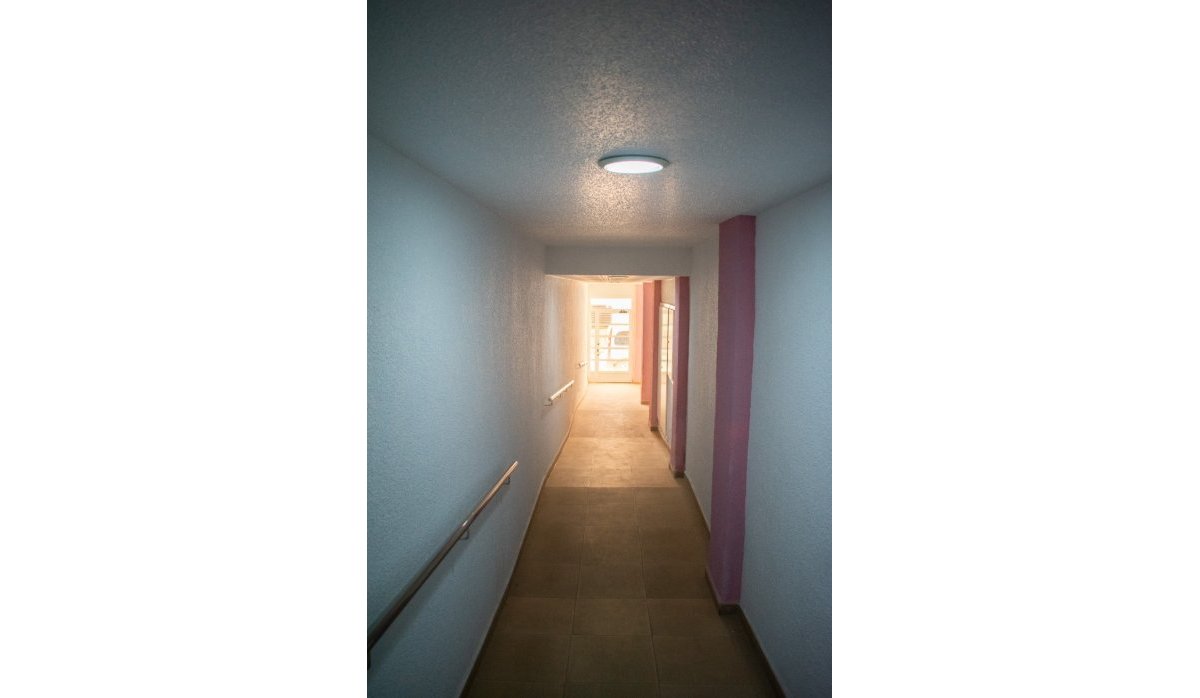 Reventa - Comercial - Los Alcazares