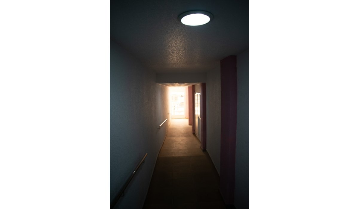 Reventa - Comercial - Los Alcazares