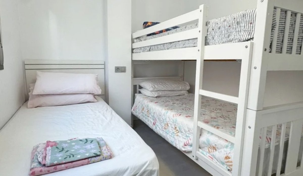 Resale - Villa - Los Alcazares