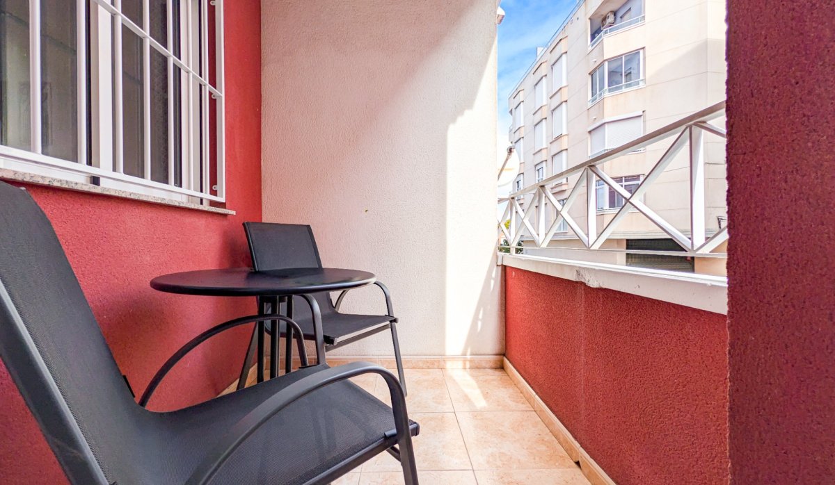 Resale - Apartment / flat - Torrevieja - Parque de las Naciones