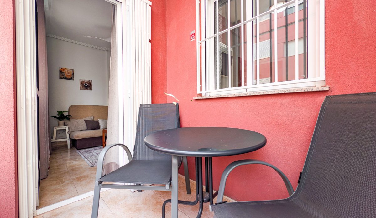 Resale - Apartment / flat - Torrevieja - Parque de las Naciones