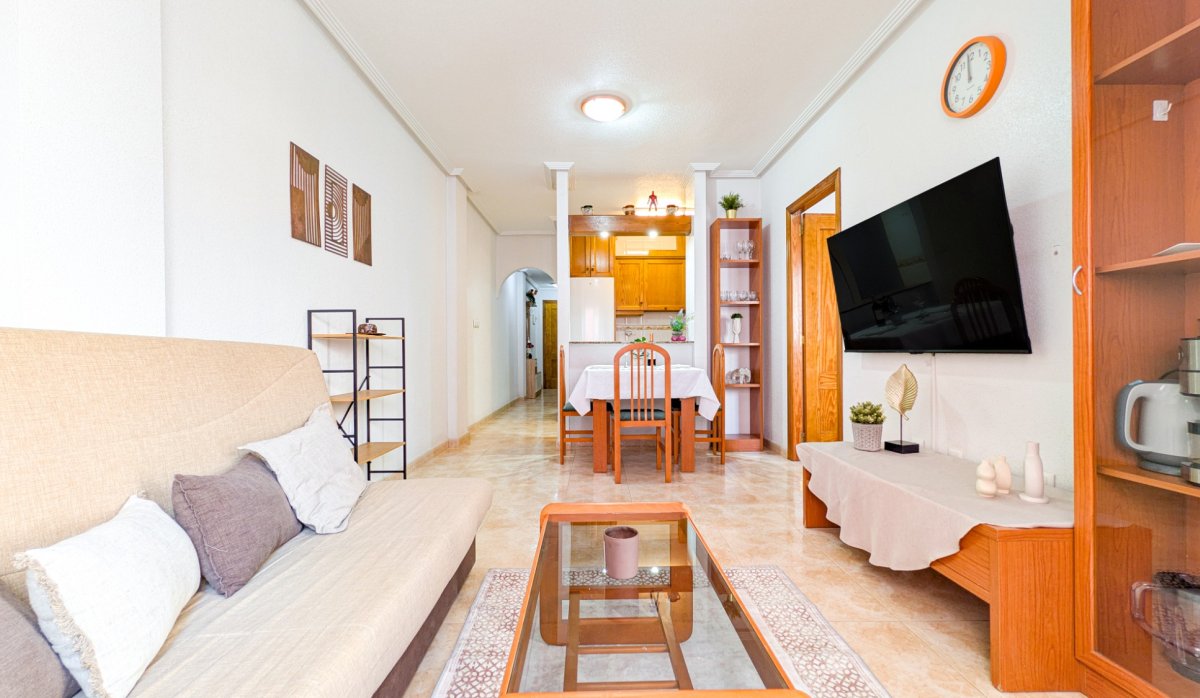 Resale - Apartment / flat - Torrevieja - Parque de las Naciones