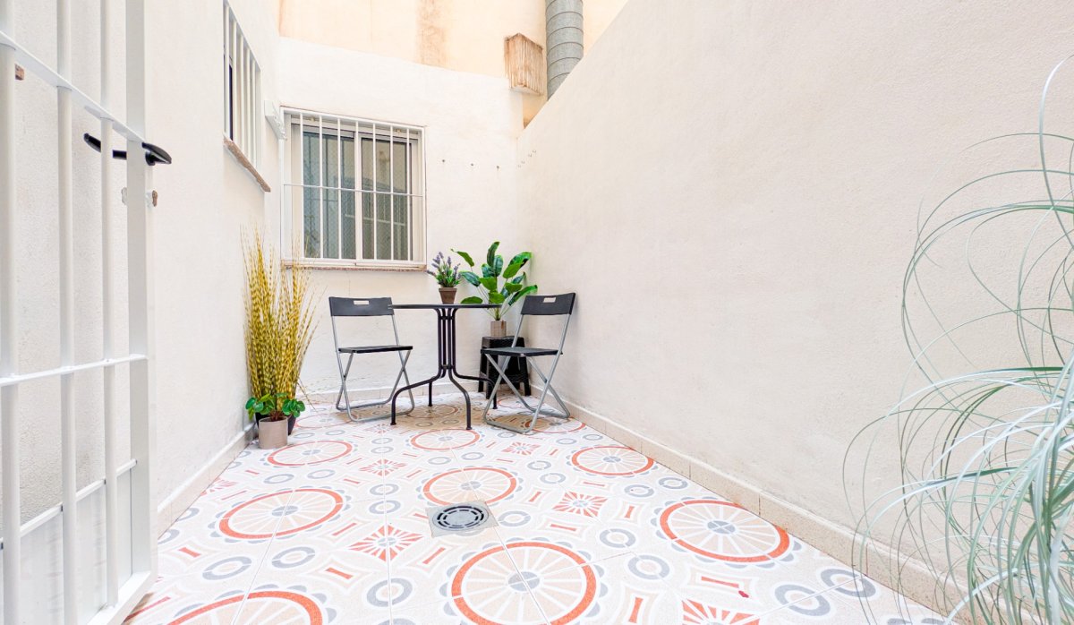 Resale - Apartment / flat - Torrevieja - Parque de las Naciones