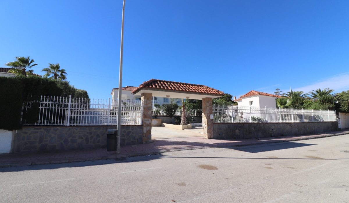 Revente - Villa - Algorfa - Lomas de La Juliana