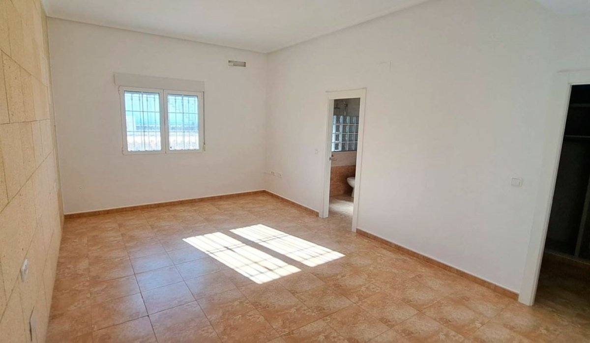 Resale - Villa - Catral