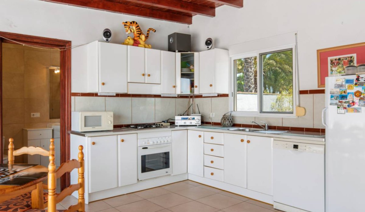 Resale - Villa - Catral