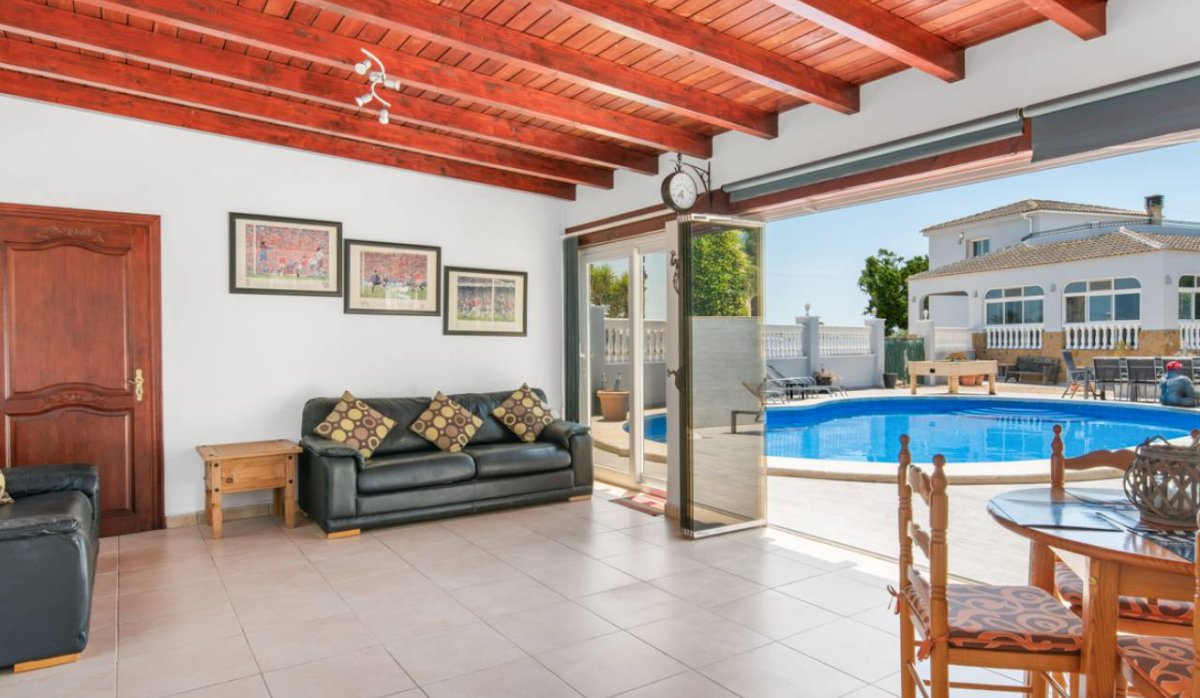 Resale - Villa - Catral