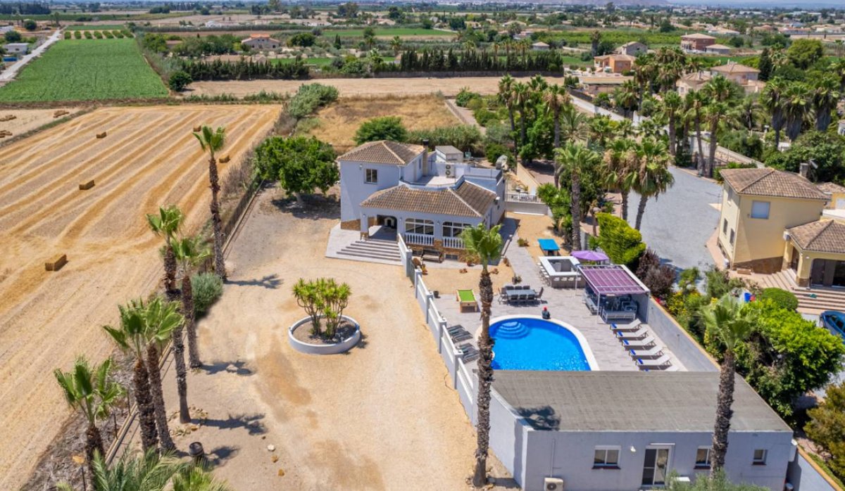 Resale - Villa - Catral