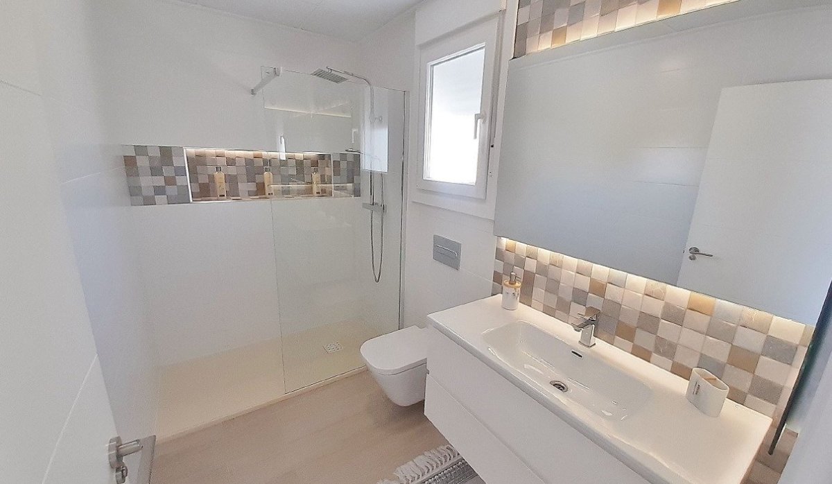 Obra nueva - Villa - Avileses