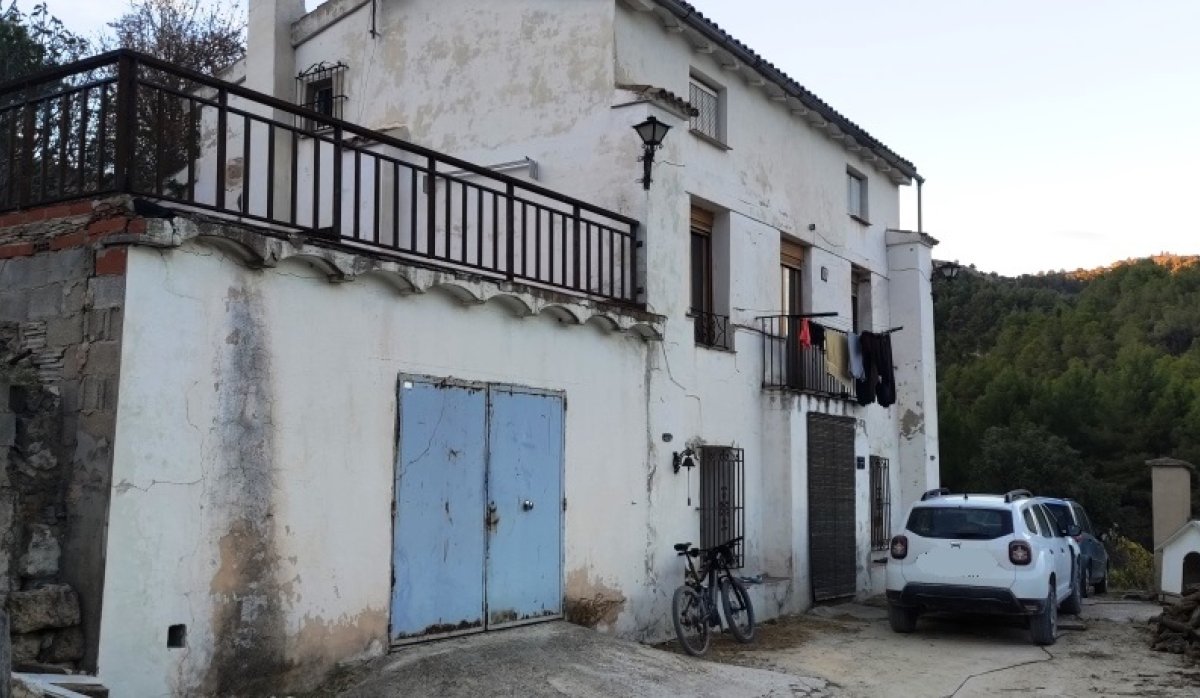 Resale - Villa - Alcoy