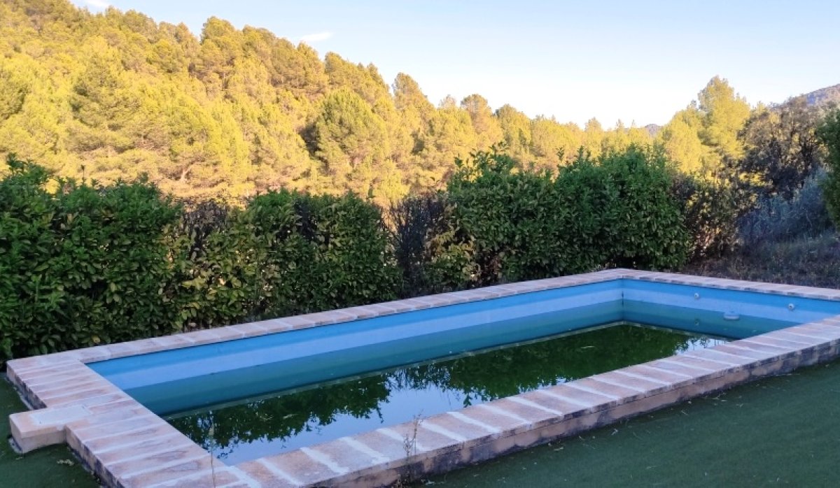 Resale - Villa - Alcoy