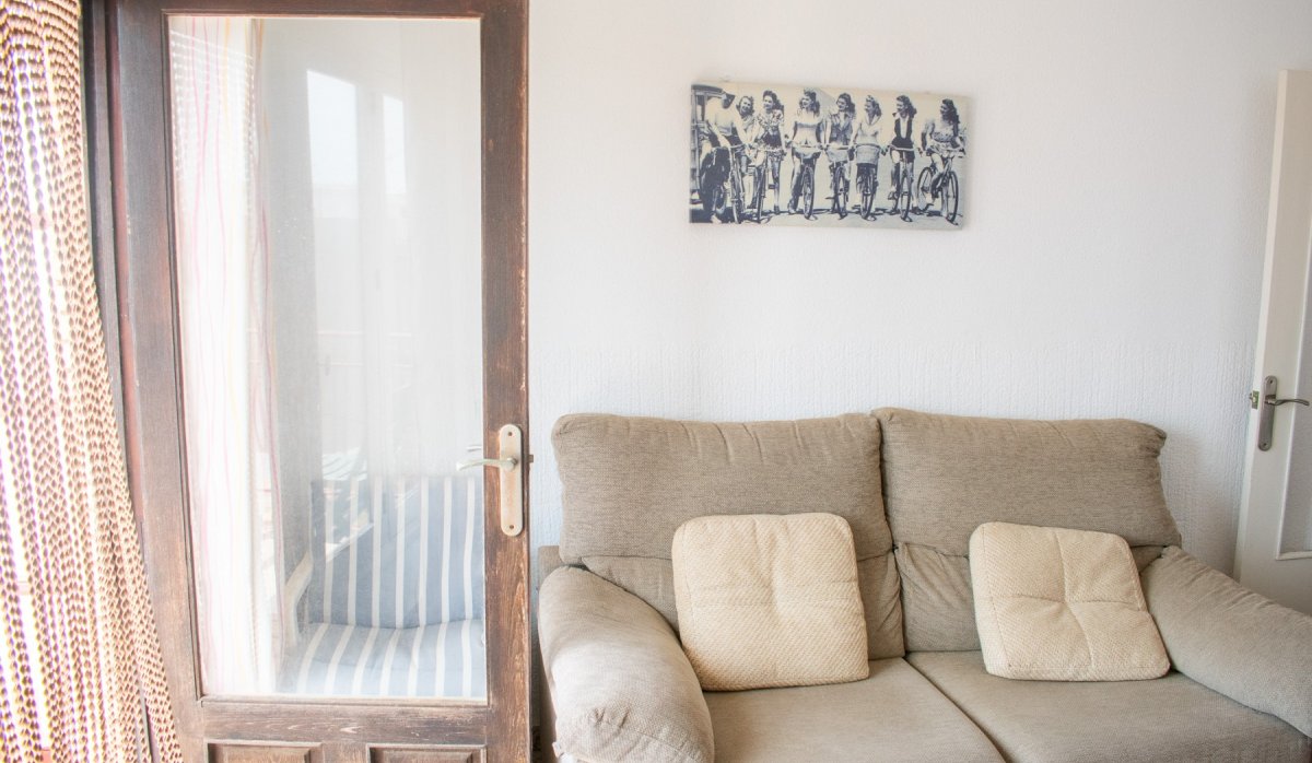 Revente - Commercial - Los Alcazares