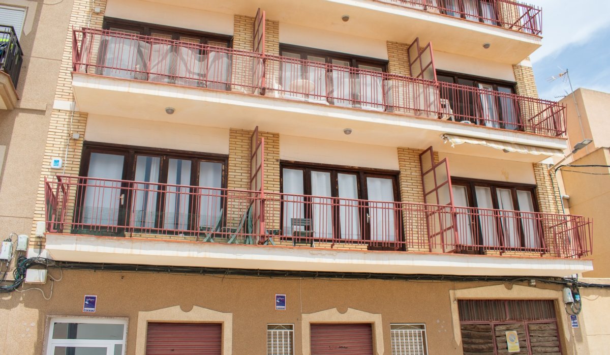 Revente - Commercial - Los Alcazares