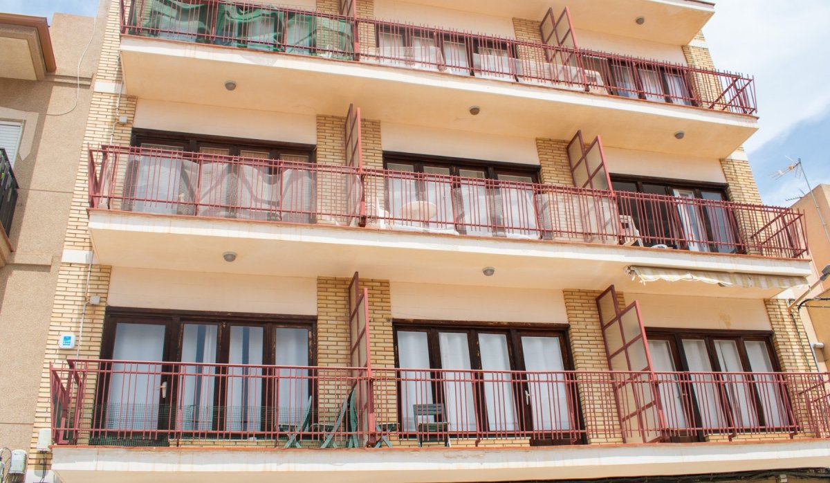 Revente - Commercial - Los Alcazares