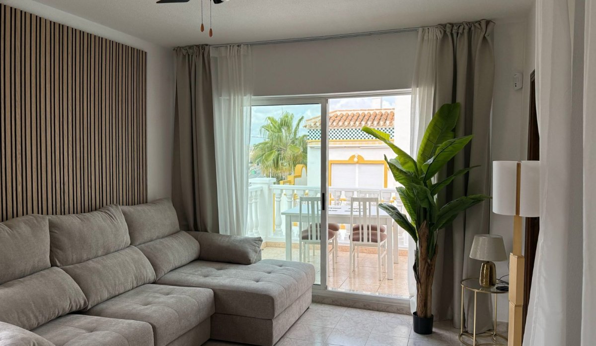 Reventa - Apartamento / piso - Torrevieja - La Mata