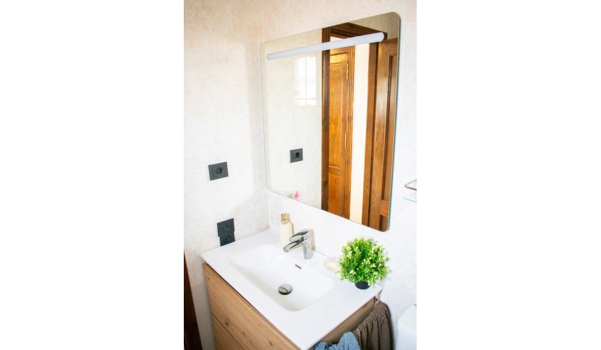 Reventa - Apartamento / piso - Torrevieja - La Mata