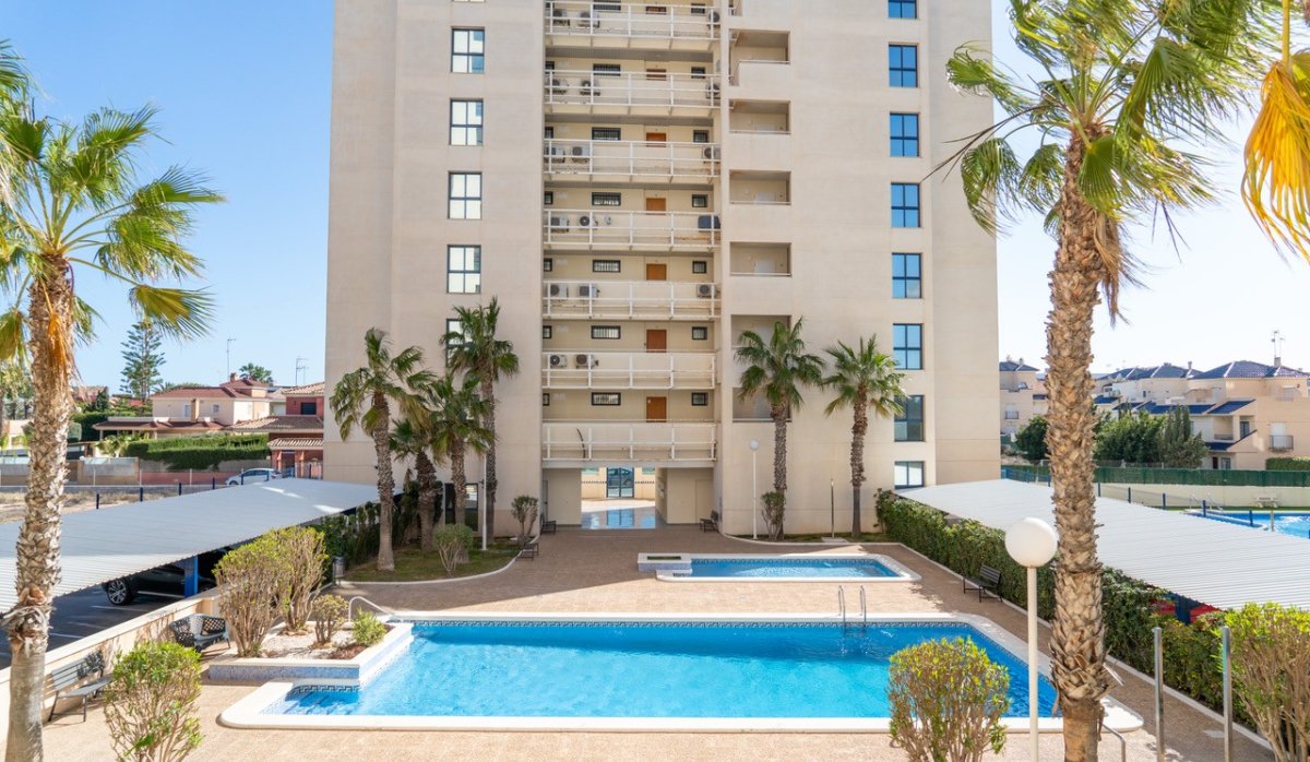 Resale - Apartment / flat - Torrevieja