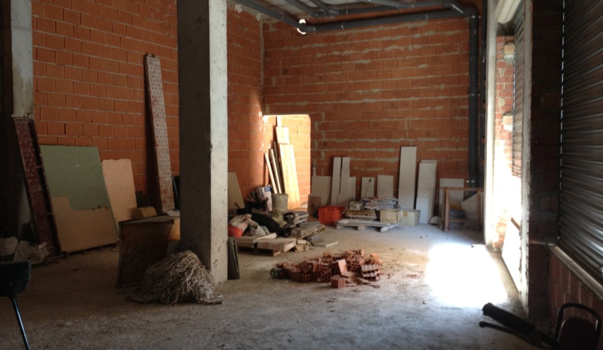 Reventa - Comercial - Los Montesinos