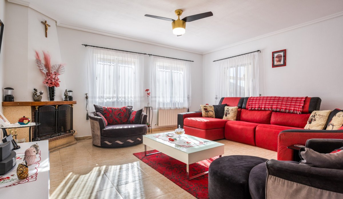 Resale - Villa - La Zarza