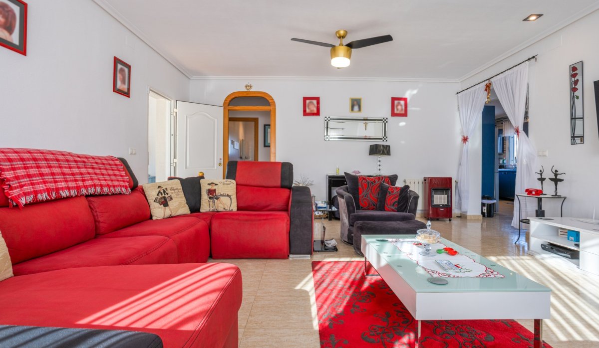 Resale - Villa - La Zarza