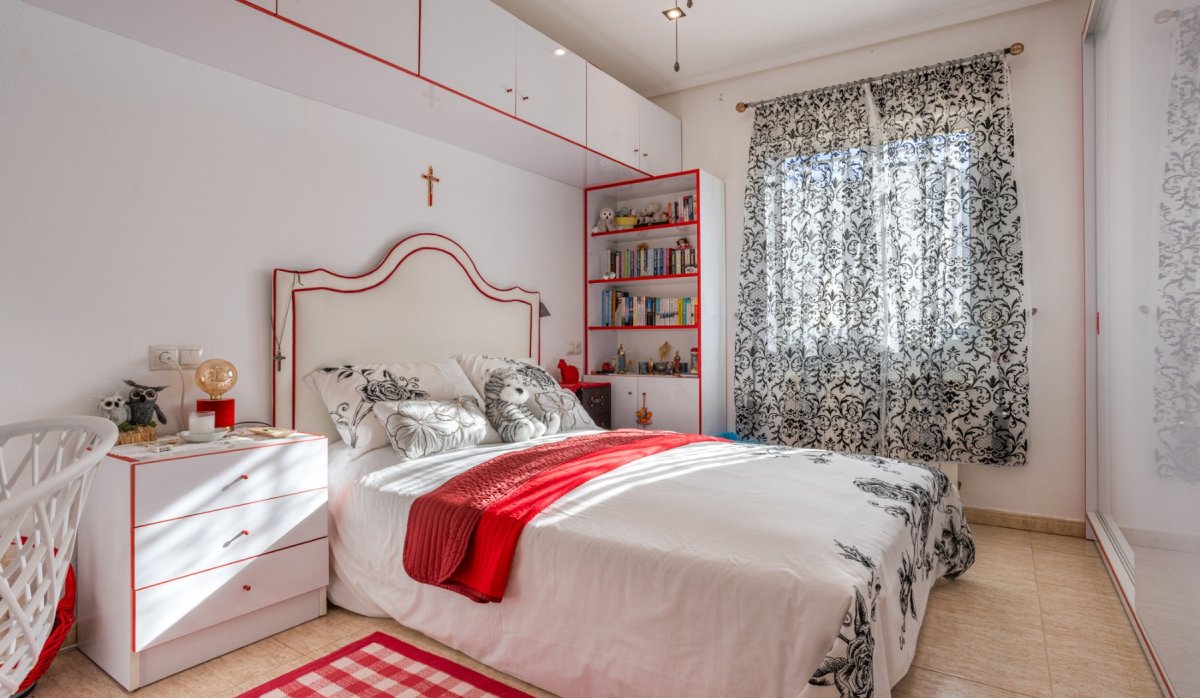 Resale - Villa - La Zarza