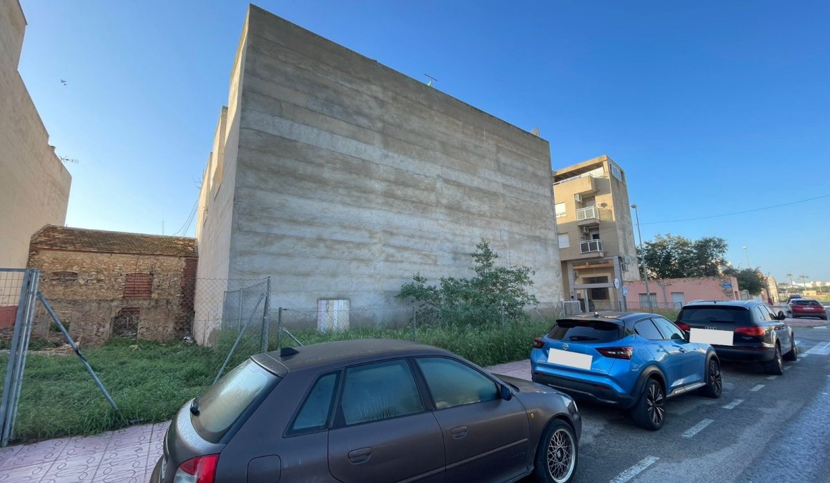 Revente - Terreno urbanizable - Rojales