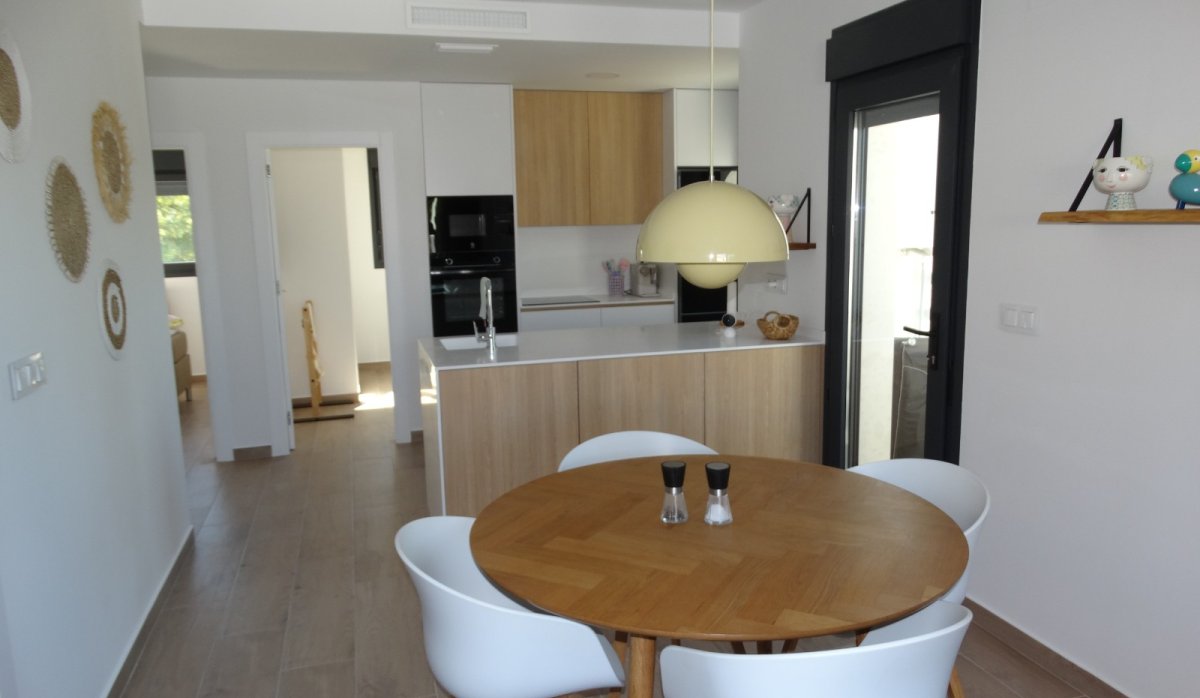 Reventa - Apartamento / piso - Pilar de la Horadada