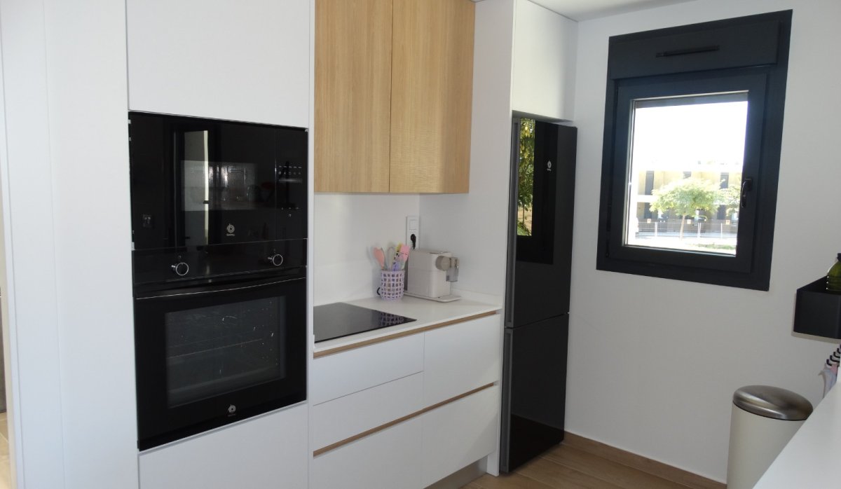 Reventa - Apartamento / piso - Pilar de la Horadada