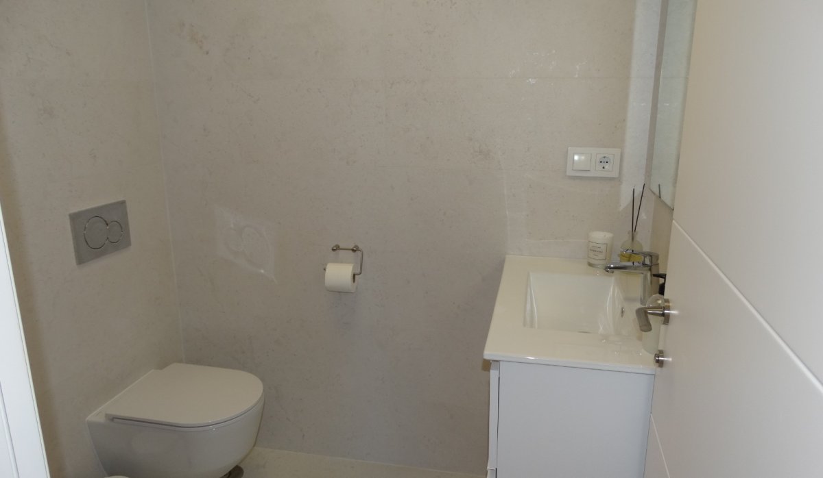 Reventa - Apartamento / piso - Pilar de la Horadada