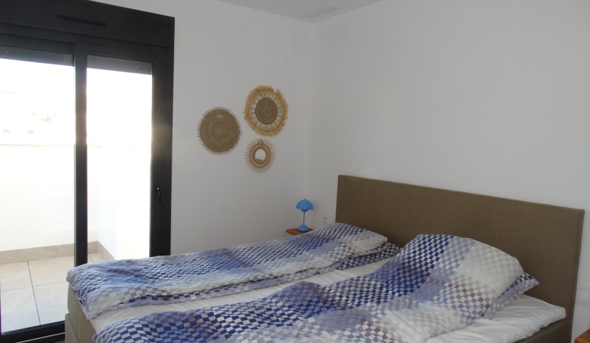 Reventa - Apartamento / piso - Pilar de la Horadada