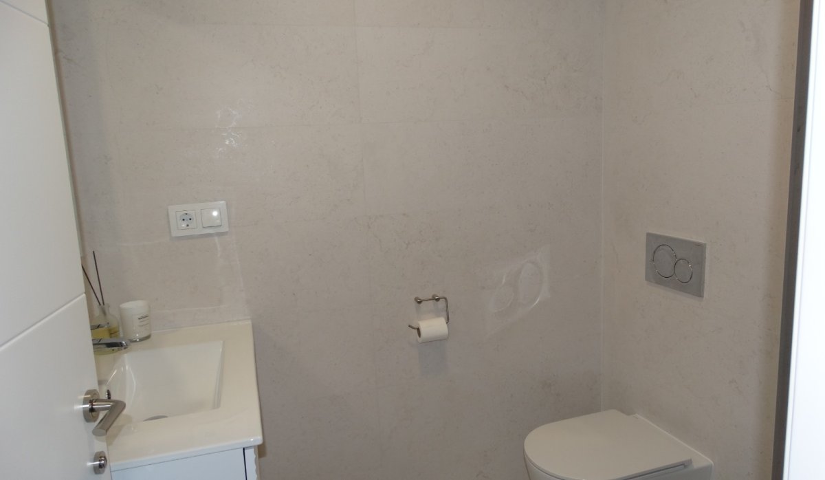 Reventa - Apartamento / piso - Pilar de la Horadada