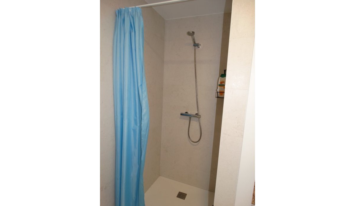 Reventa - Apartamento / piso - Pilar de la Horadada