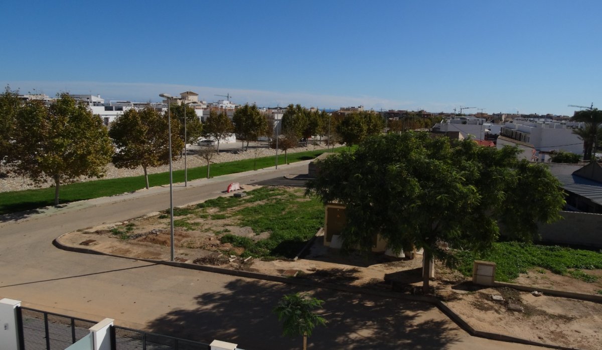 Reventa - Apartamento / piso - Pilar de la Horadada