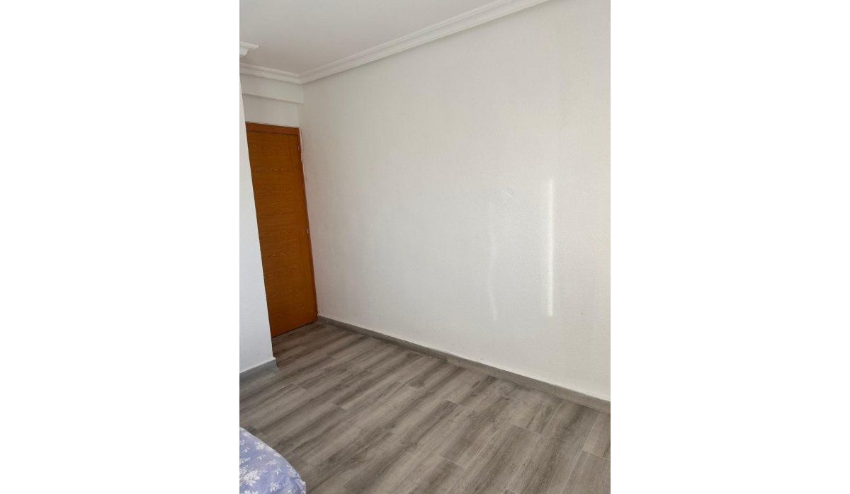 Revente - Appartement - Pilar de la Horadada - Torre de la Horadada