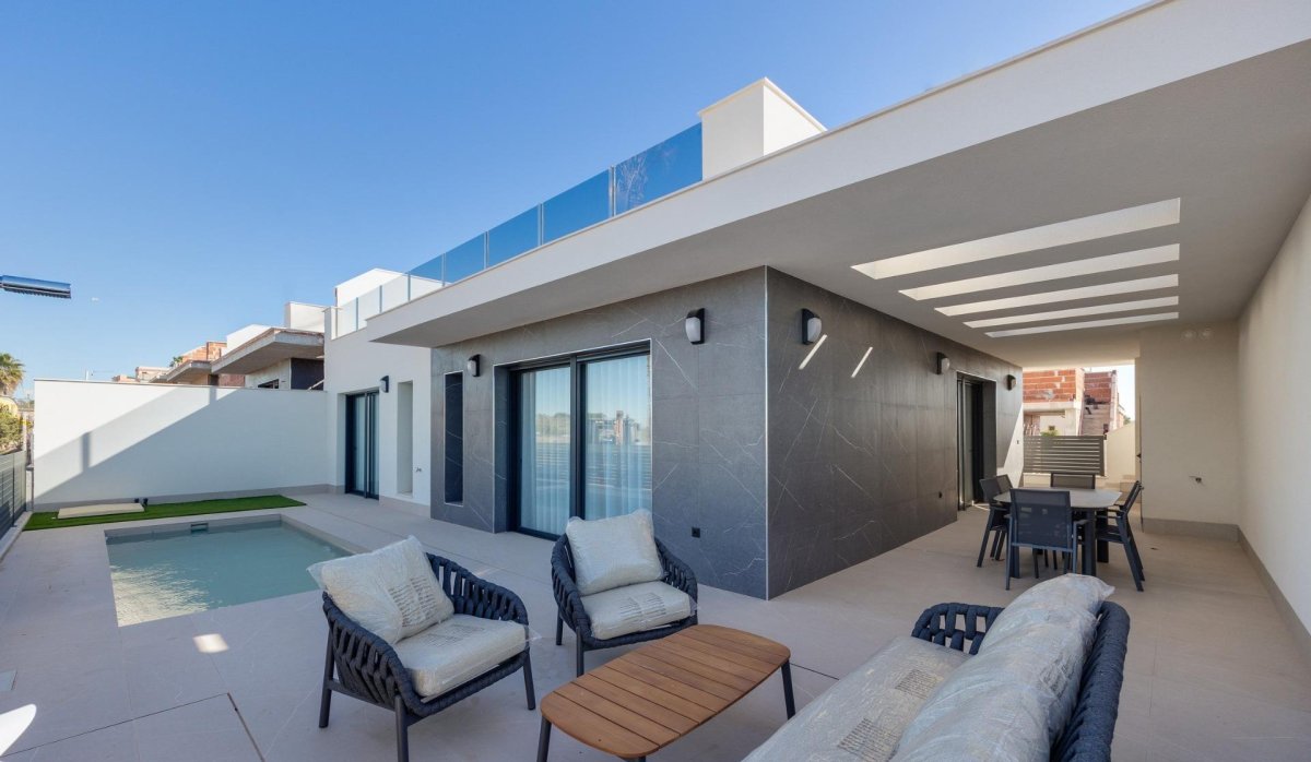 Obra nueva - Villa - Torrevieja - Sector 25