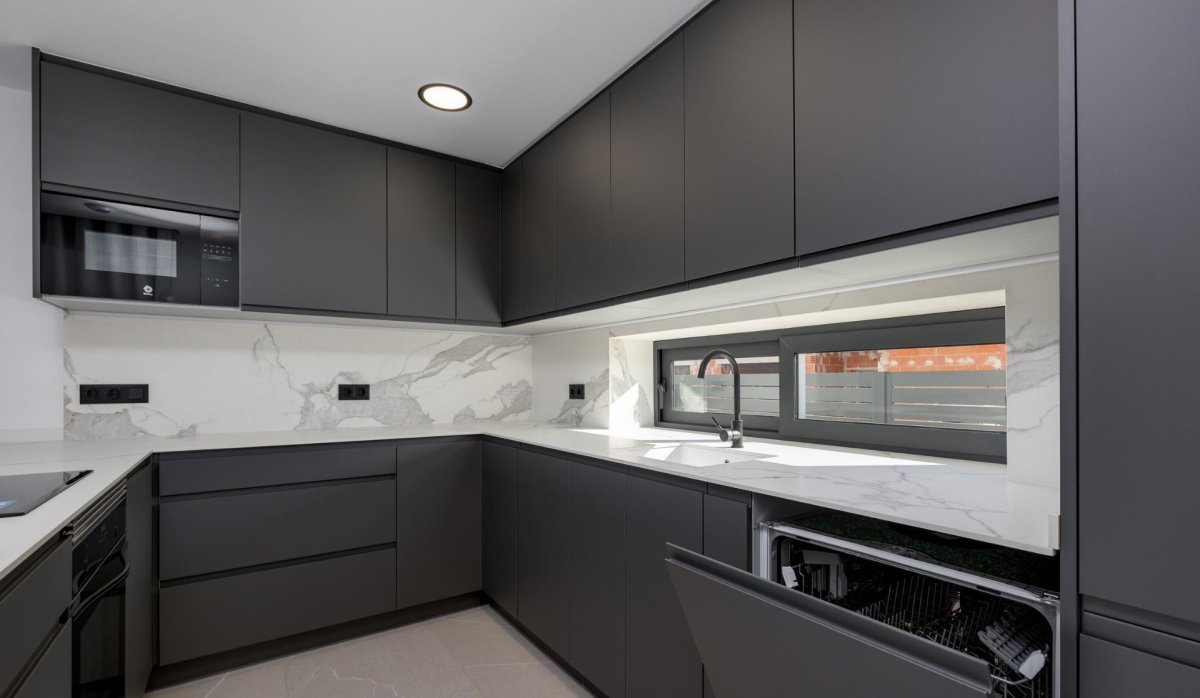 Obra nueva - Villa - Torrevieja - Sector 25